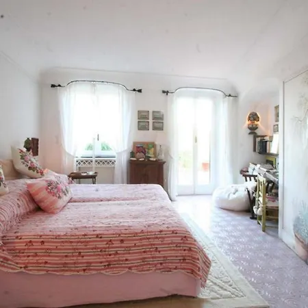 Northern Style In For 12 Guests Tatil Evi Portofino